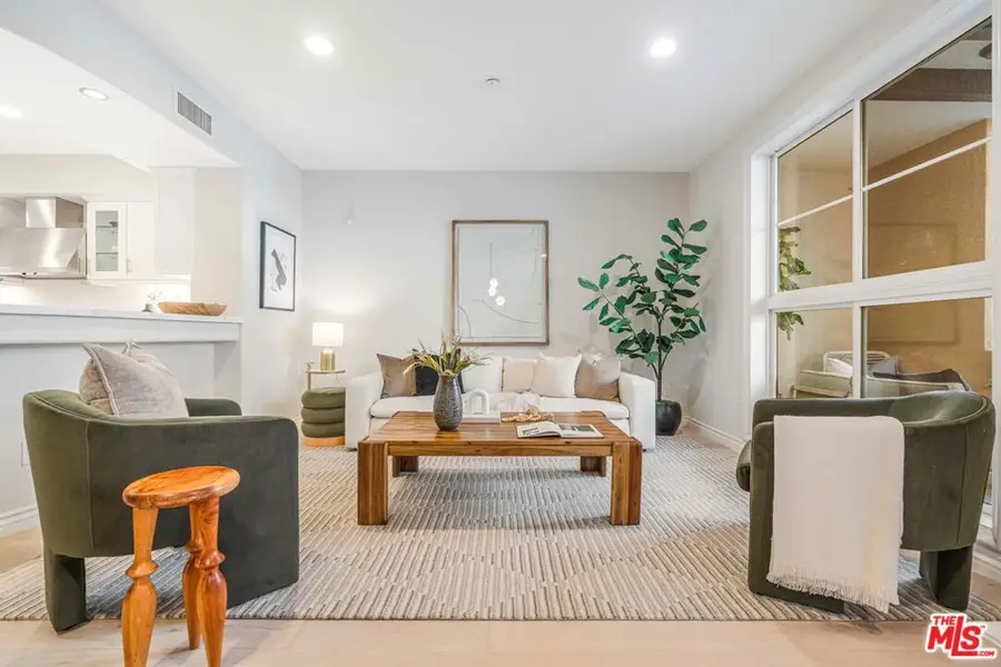 13031 Villosa Place #102, Playa Vista, CA 90094 - Image #3