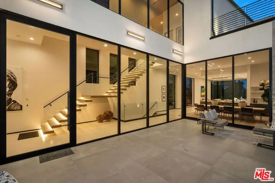 1200 Angelo Drive, Beverly Hills, CA 90210 - Image #2