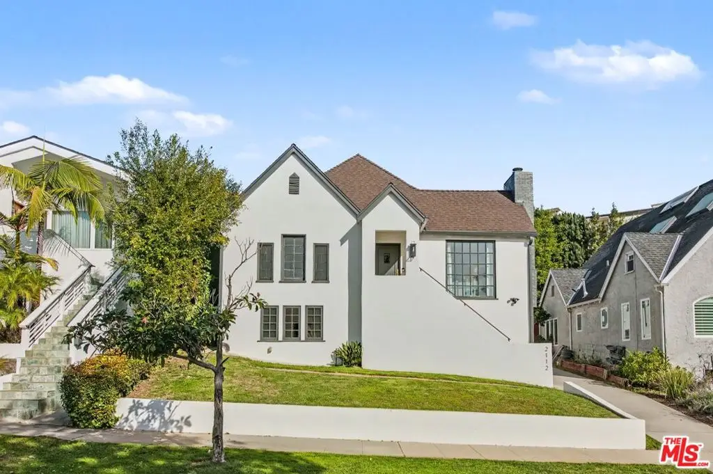 2112 Linnington Avenue, Los Angeles, CA 90025 - Image #1