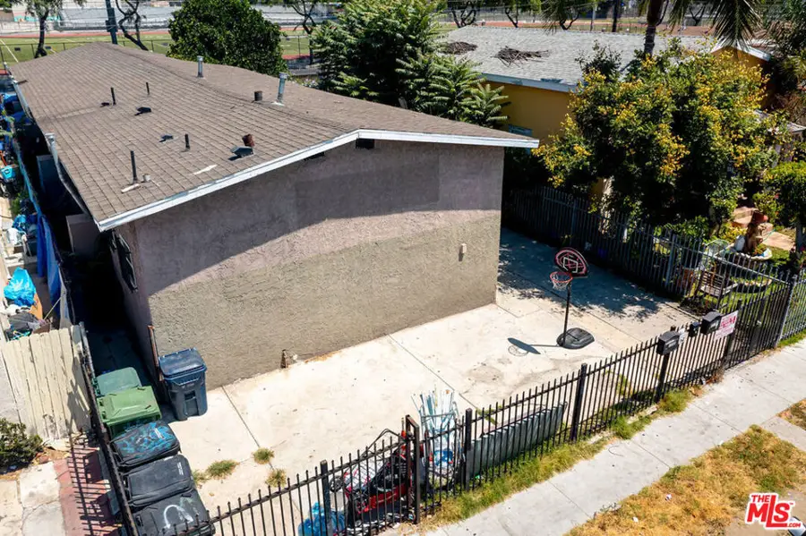 1159 E 64th Street, Los Angeles, CA 90001 - Image #3