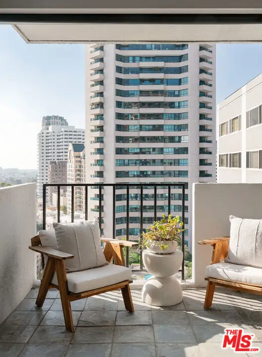 10450 Wilshire Boulevard #12C, Los Angeles, CA 90024 - #3