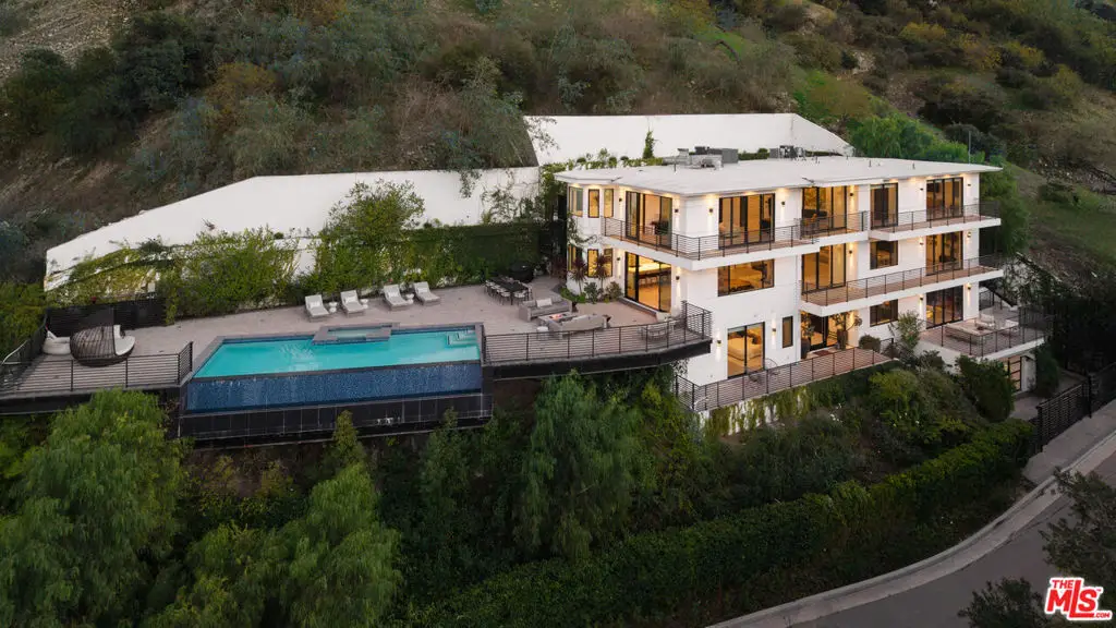 3820 Knobhill Drive, Sherman Oaks, CA 91423 - #1