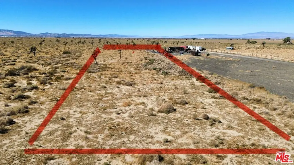 90 E Avenue L #3, Lancaster, CA 93535 - Image #1