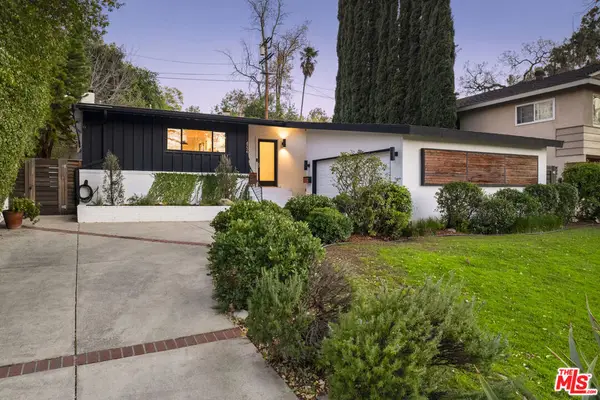 4736 Conejo Avenue, Woodland Hills, CA 91364