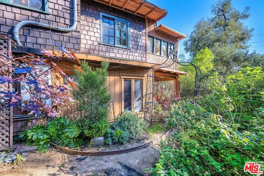 2452 Horse Shoe Canyon Road, Los Angeles, CA 90046 - Image #3