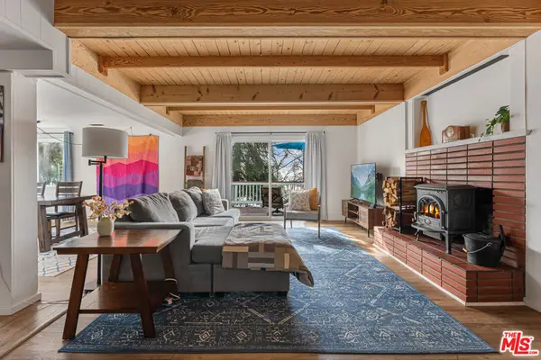 2595 Sunset Drive, Running Springs, CA 92382