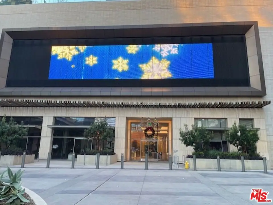 889 Francisco Street #710, Los Angeles, CA 90017 - Image #1