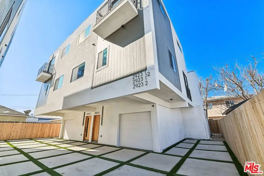 2921 S Burnside Avenue, Los Angeles, CA 90016 - Image #2