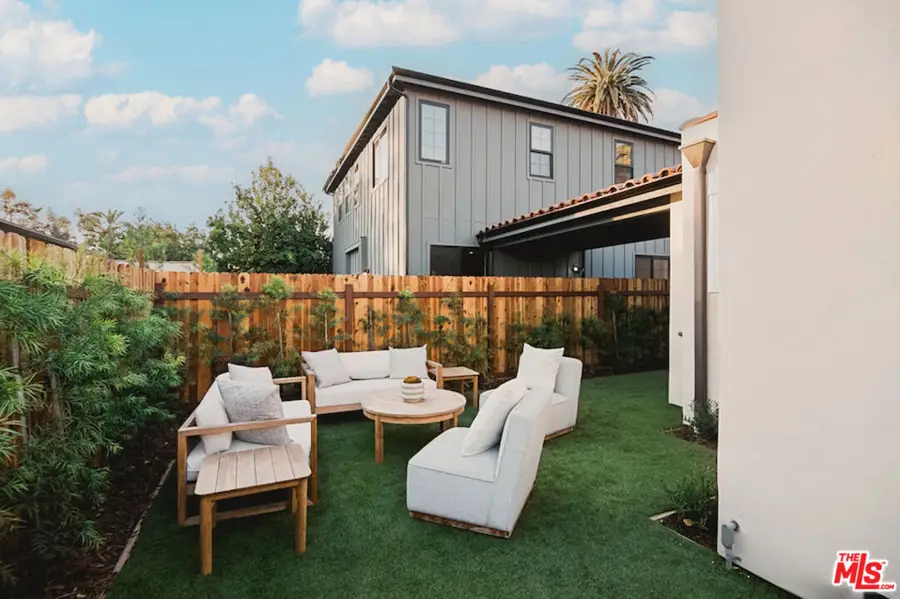 11026 Hortense Street #4, North Hollywood, CA 91602 - Image #3