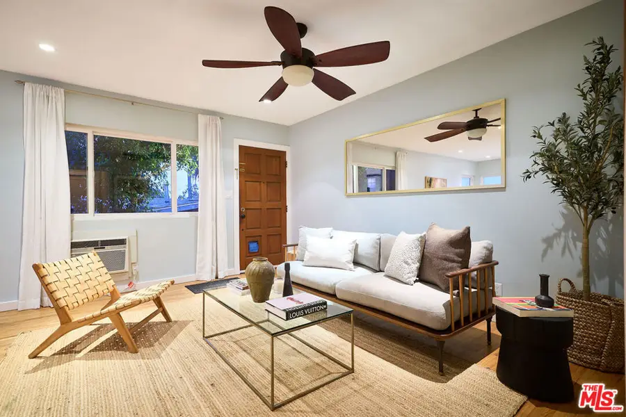 1835 7th Street #D, Santa Monica, CA 90401 - Image #2