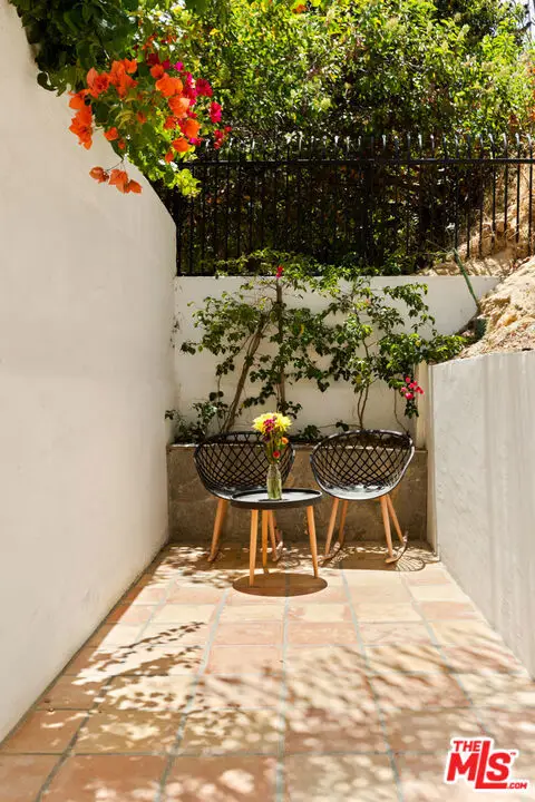 3305 Hillock Drive, Los Angeles, CA 90068 - Image #3