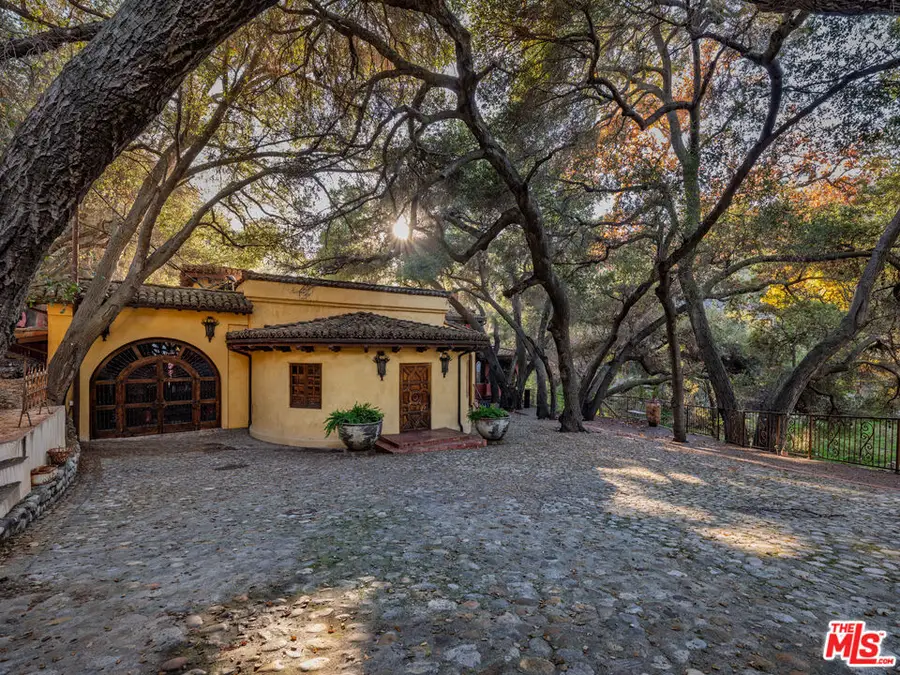 1135 N Topanga Canyon Boulevard, Topanga, CA 90290 - #3