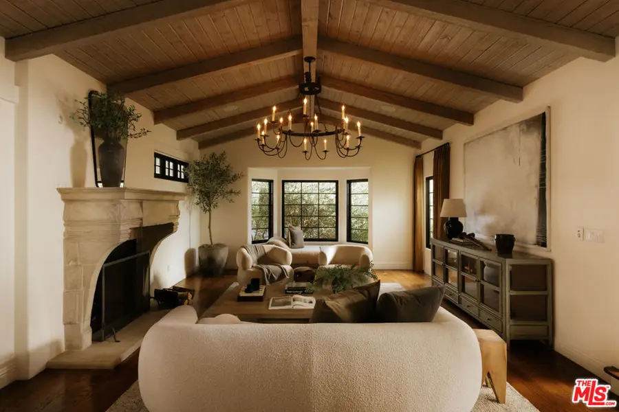 1437 Queens Road, Los Angeles, CA 90069 - #2