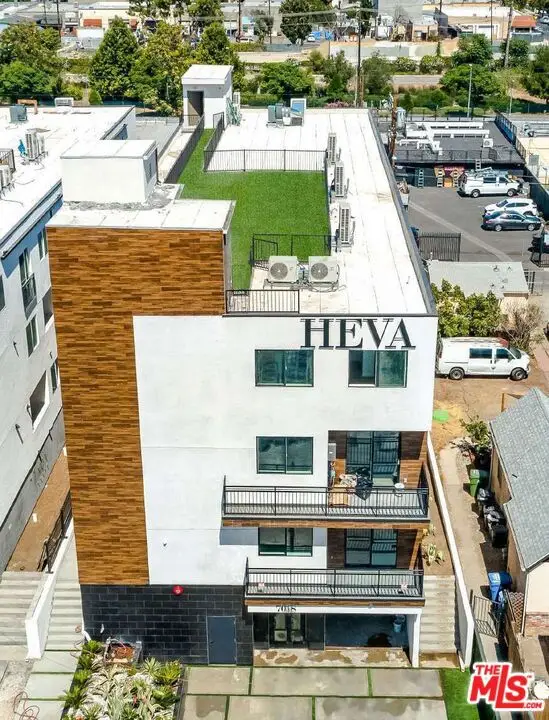 7018 Alabama Avenue, Canoga Park, CA 91303 - Image #1