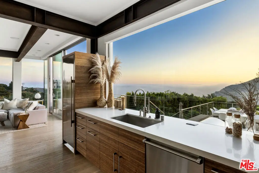 2915 Tuna Canyon Road, Topanga, CA 90290 - #1