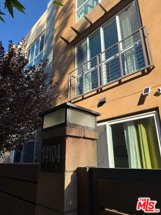 14104 W Monroe Place, Van Nuys, CA 91405 - Image #3