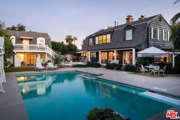 14321 Valerio Street, Van Nuys, CA 91405