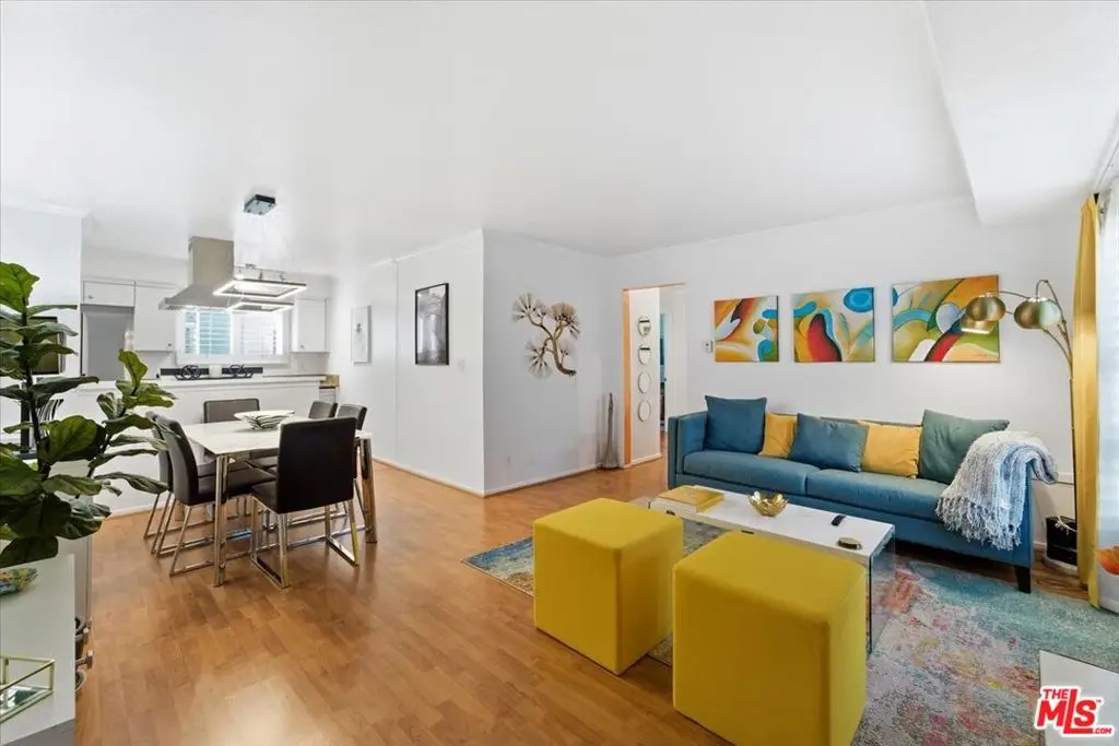 22030 Calvert Street #6, Woodland Hills, CA 91367 - Image #1