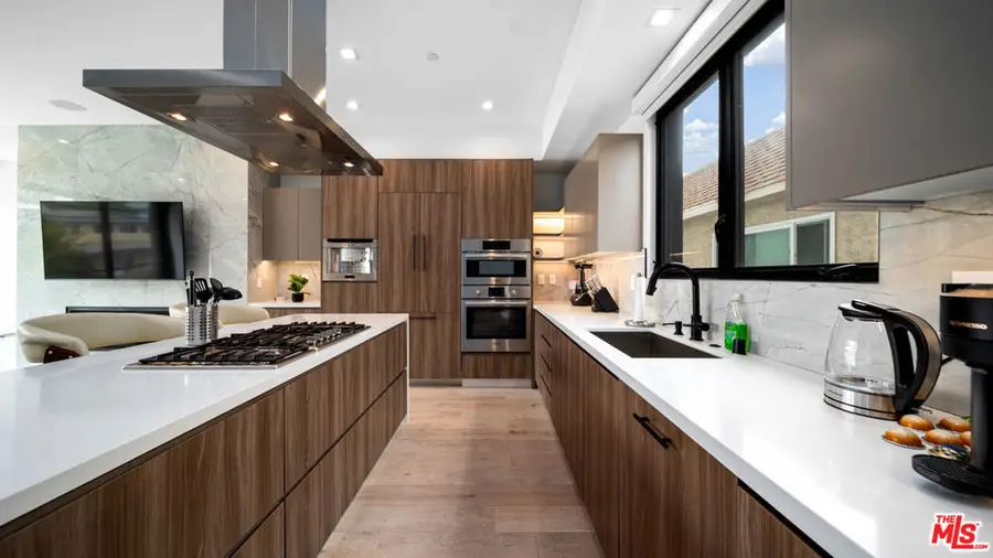 2435 S Penmar Avenue, Venice, CA 90291 - #2