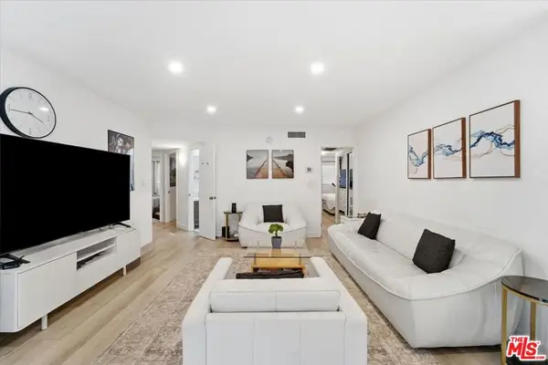 5414 Newcastle Avenue #26, Encino, CA 91316