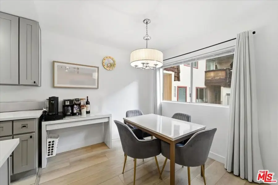 5414 Newcastle Avenue #26, Encino, CA 91316 - Image #3