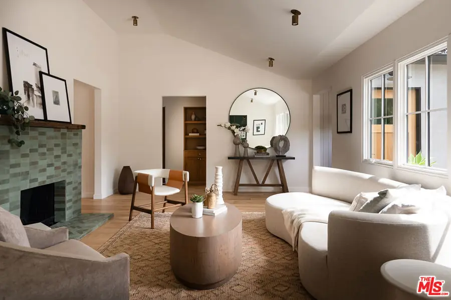 12227 La Maida Street, Valley Village, CA 91607 - Image #3