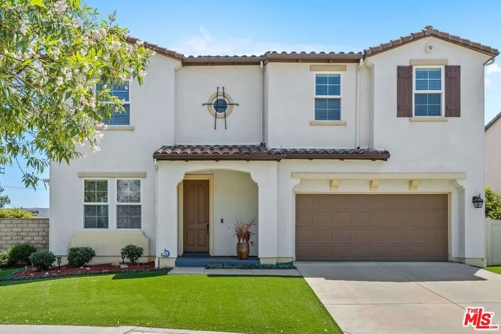 9626 Hanna Avenue, Chatsworth, CA 91311 - Image #1