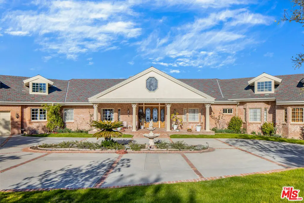 16501 Mulholland Drive, Los Angeles, CA 90049 - Image #1