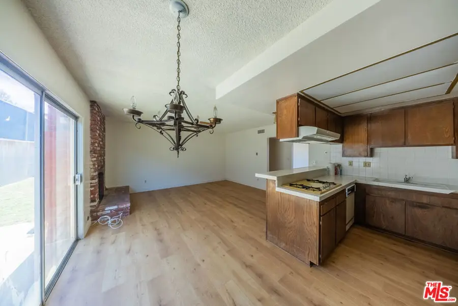 2134 W 237th Street, Torrance, CA 90501 - Image #3