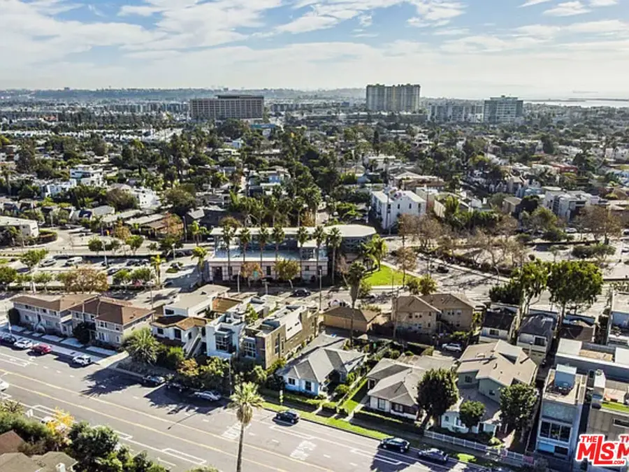 544 Grand Boulevard, Venice, CA 90291 - #2