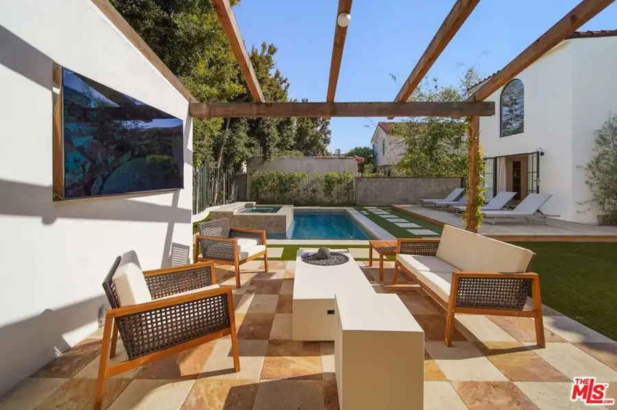 180 S Vista Street, Los Angeles, CA 90036 - #3