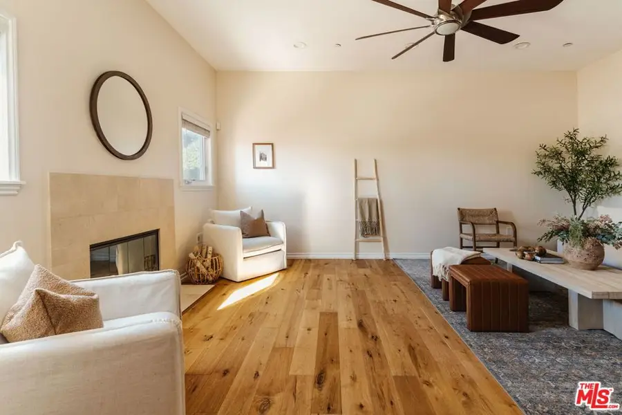 318 Plumas Avenue, San Buenaventura Ventura, CA 93004 - Image #3