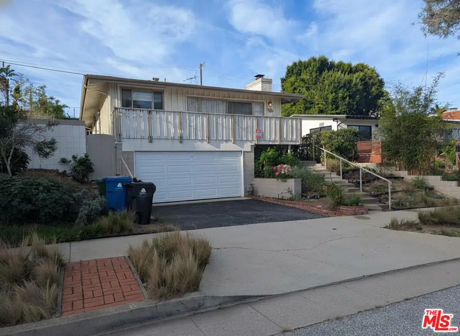 8217 Billowvista Drive, Playa Del Rey, CA 90293 - Image #2