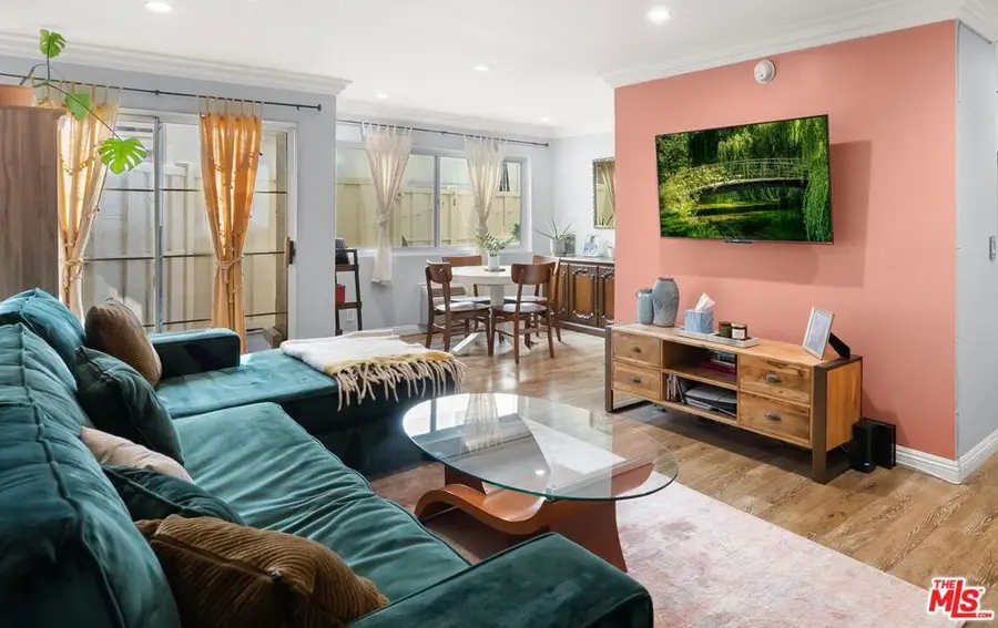 525 N Sycamore Avenue #225, Los Angeles, CA 90036 - #2