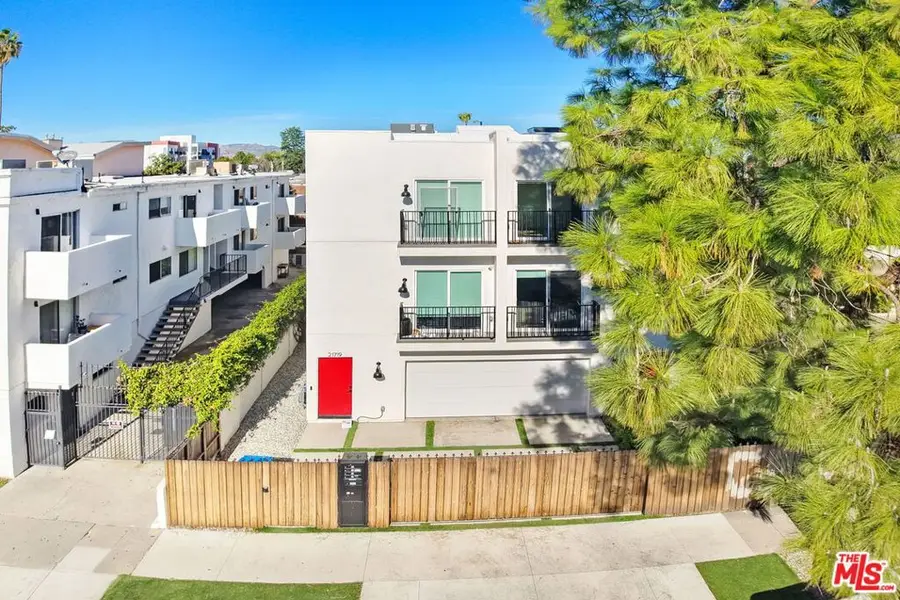 21719 Hart Street, Canoga Park, CA 91303 - #3