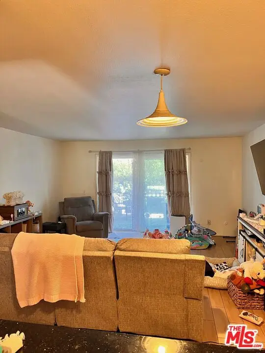 7120 Carlson Circle #285, Canoga Park, CA 91303 - Image #3