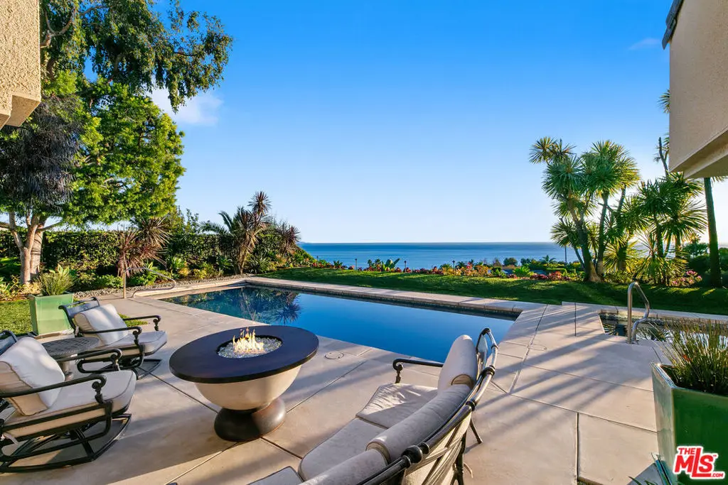 24518 Vantage Point Terrace, Malibu, CA 90265 - Image #1