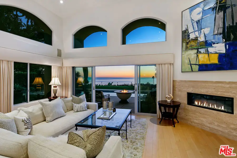 24518 Vantage Point Terrace, Malibu, CA 90265 - Image #2