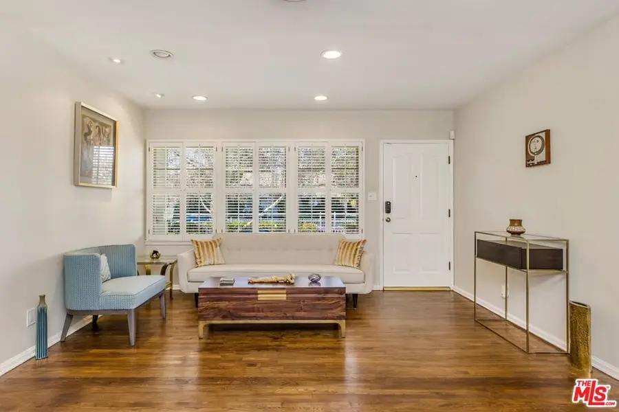 6050 Allott Avenue, Van Nuys, CA 91401 - Image #3