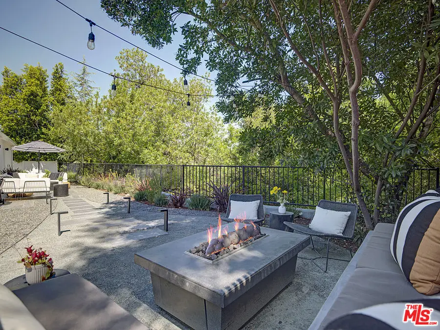 3420 Camino De La Cumbre, Sherman Oaks, CA 91423 - Image #3