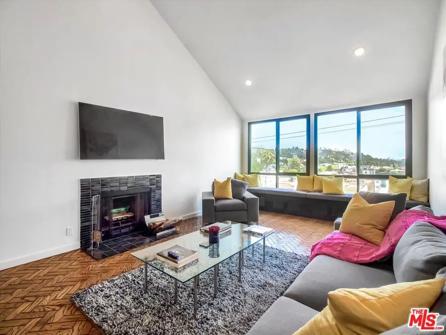 1900 Vine Street #306, Los Angeles, CA 90068 - #2