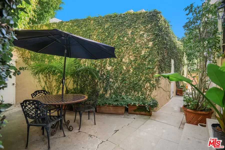 208 S El Camino Drive, Beverly Hills, CA 90212 - Image #3