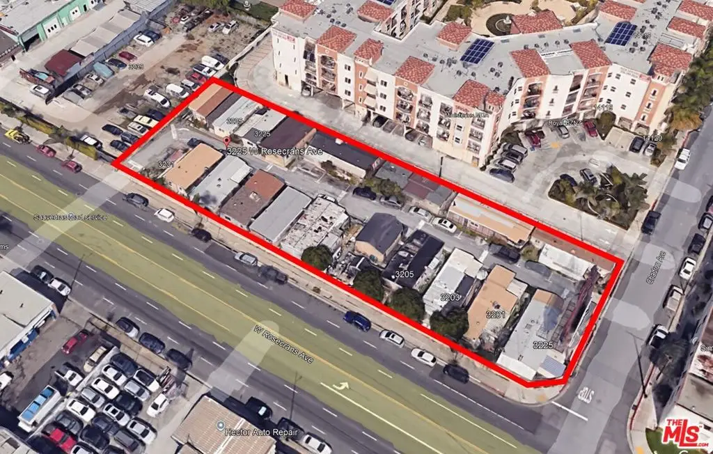 3225 W Rosecrans Avenue, Hawthorne, CA 90250 - #1