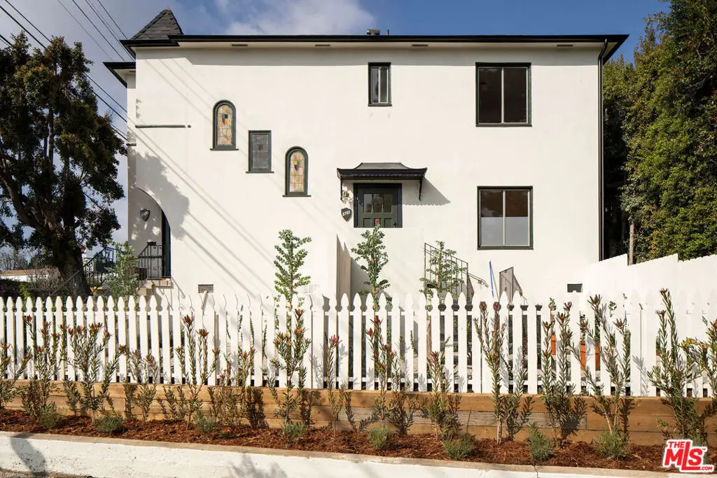 3761 Monon Street, Los Angeles, CA 90027 - #1