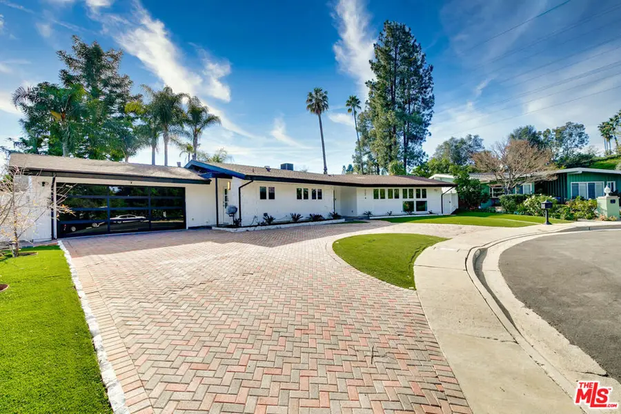4506 El Abaca Place, Tarzana, CA 91356 - #3