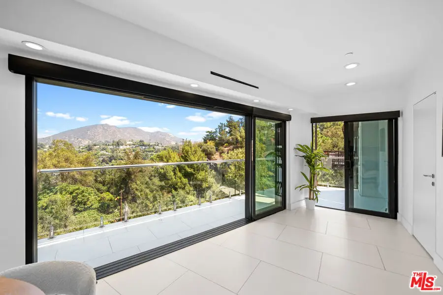 7141 Woodrow Wilson Drive, Los Angeles, CA 90068 - Image #3