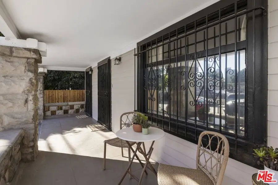 211 S Burlington Avenue, Los Angeles, CA 90057 - Image #3