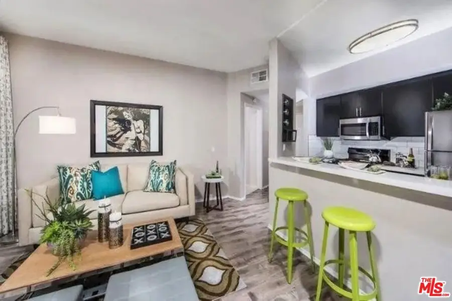 1443 N Fuller Avenue, Los Angeles, CA 90046 - Image #3