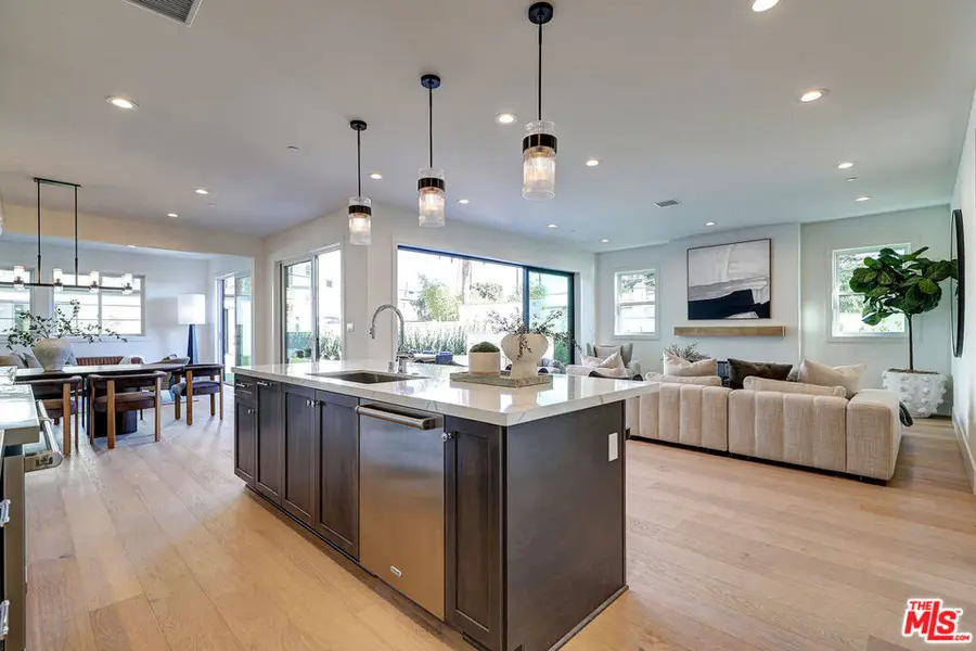 4226 East Boulevard, Los Angeles, CA 90066 - Image #3