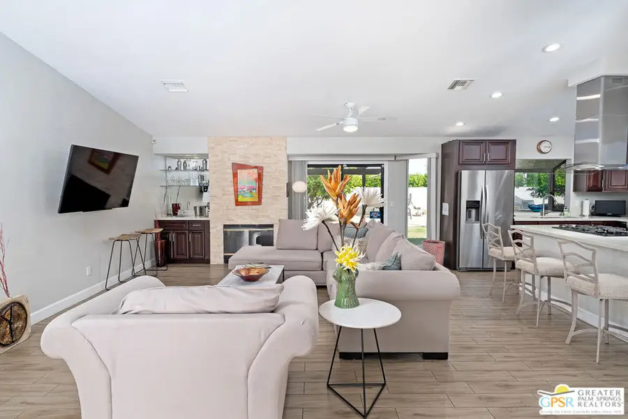 2342 N San Gorgonio Road, Palm Springs, CA 92262 - #3